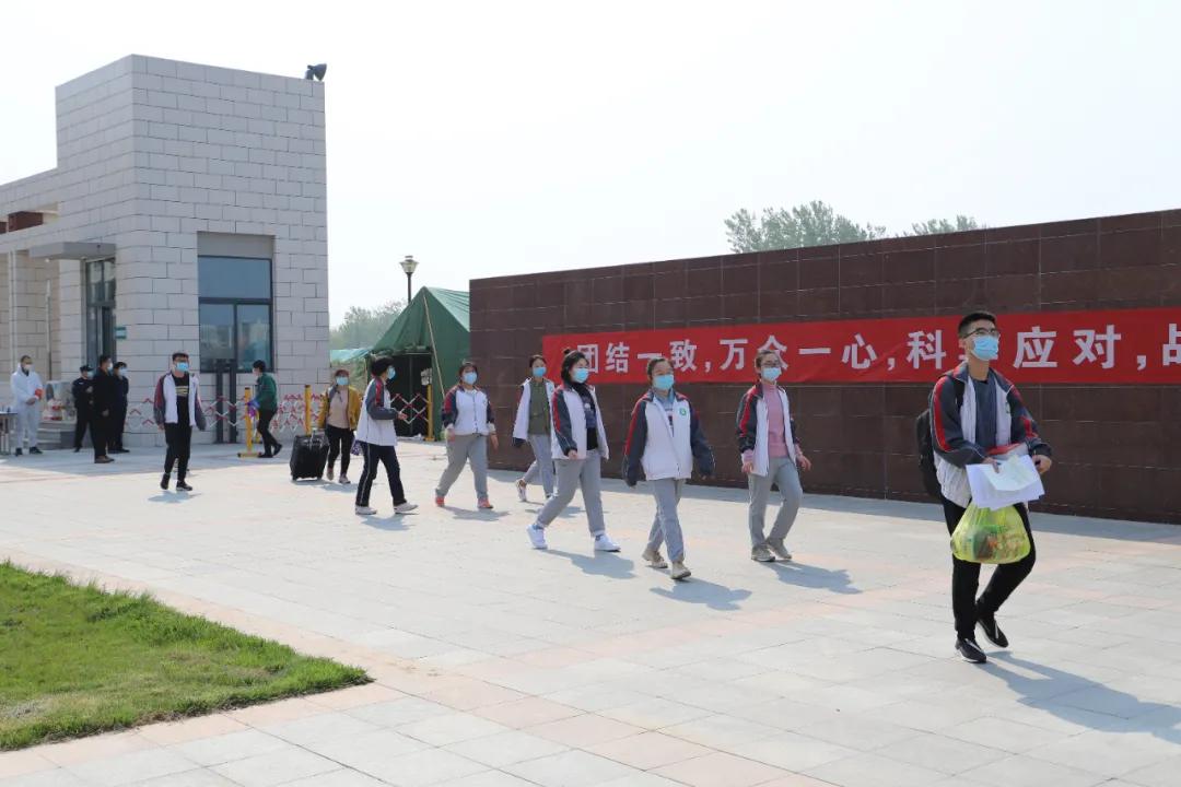 三阳开泰和风暖，两季交叉生机述打一准确生肖，全面释义、定量解答解释落实